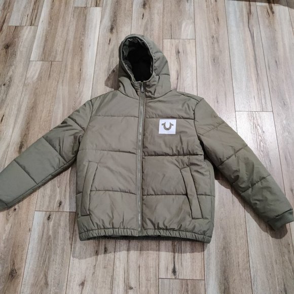 Brand New with Tag ~ True Religion Hooded Puffer Jacket Olive Green size Large - Picture 5 of 12